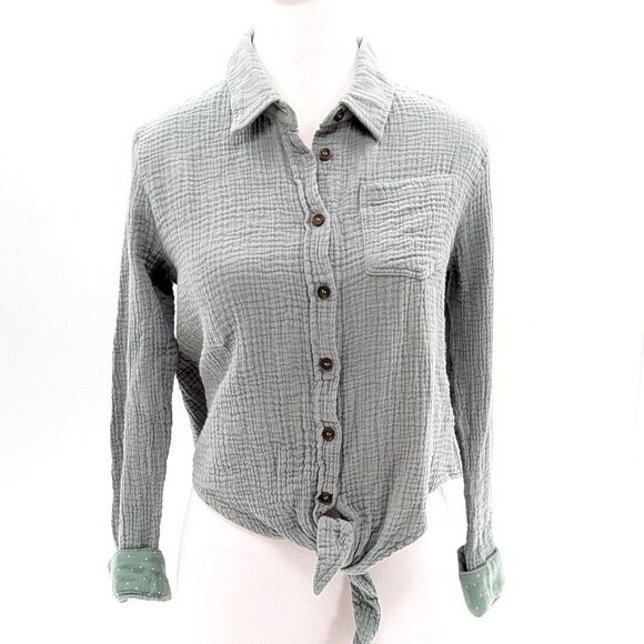 Hem & Thread 100% Cotton Green Crinkle Button Up Collared Blouse Size Small - Picture 1 of 8
